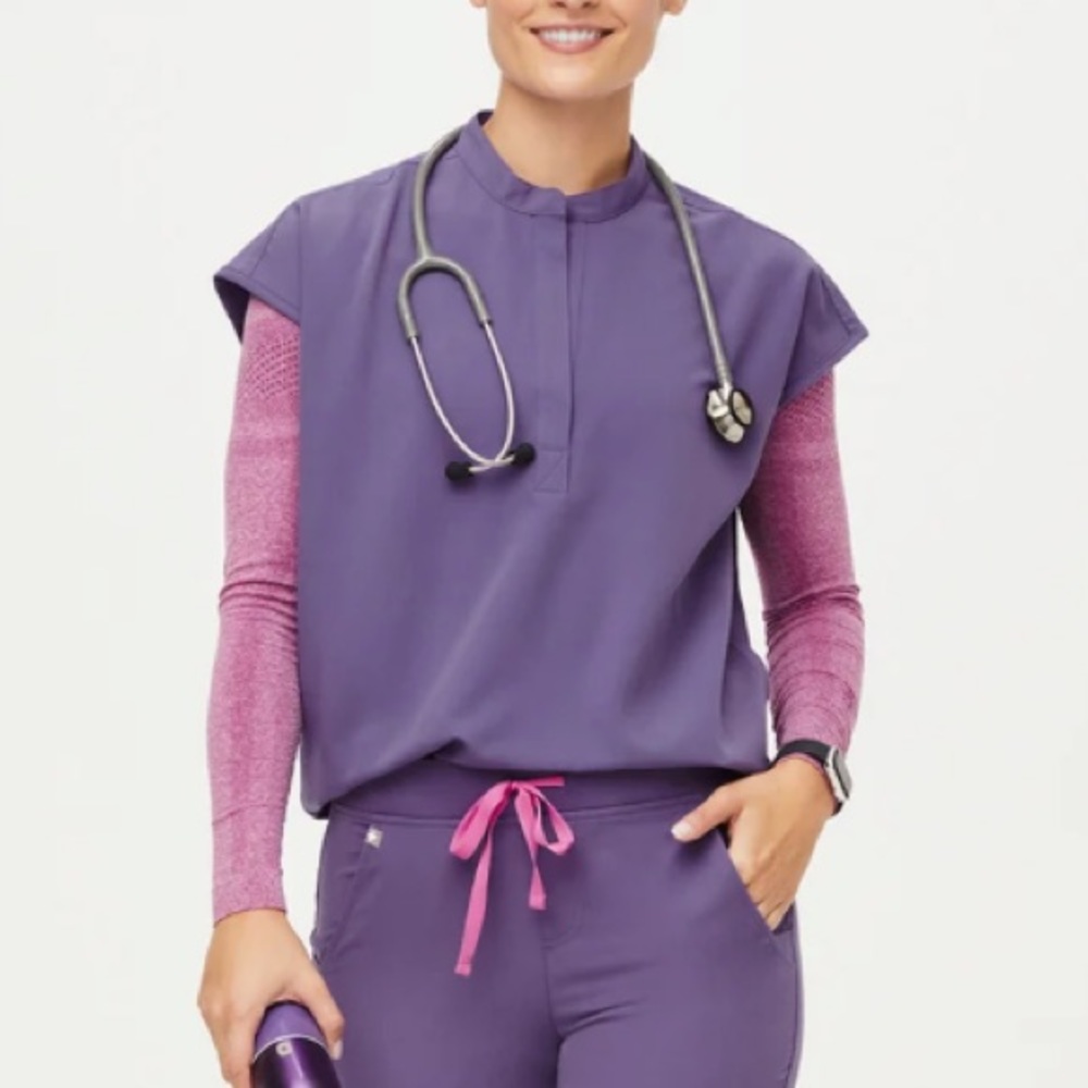 Figs Rafaela scrub top, size small